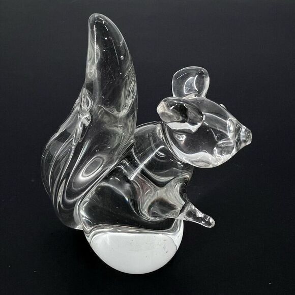 Vintage 1975 Clear Art Glass Crystal Glass Squirrel Figurine Paperweight - Picture 1 of 8